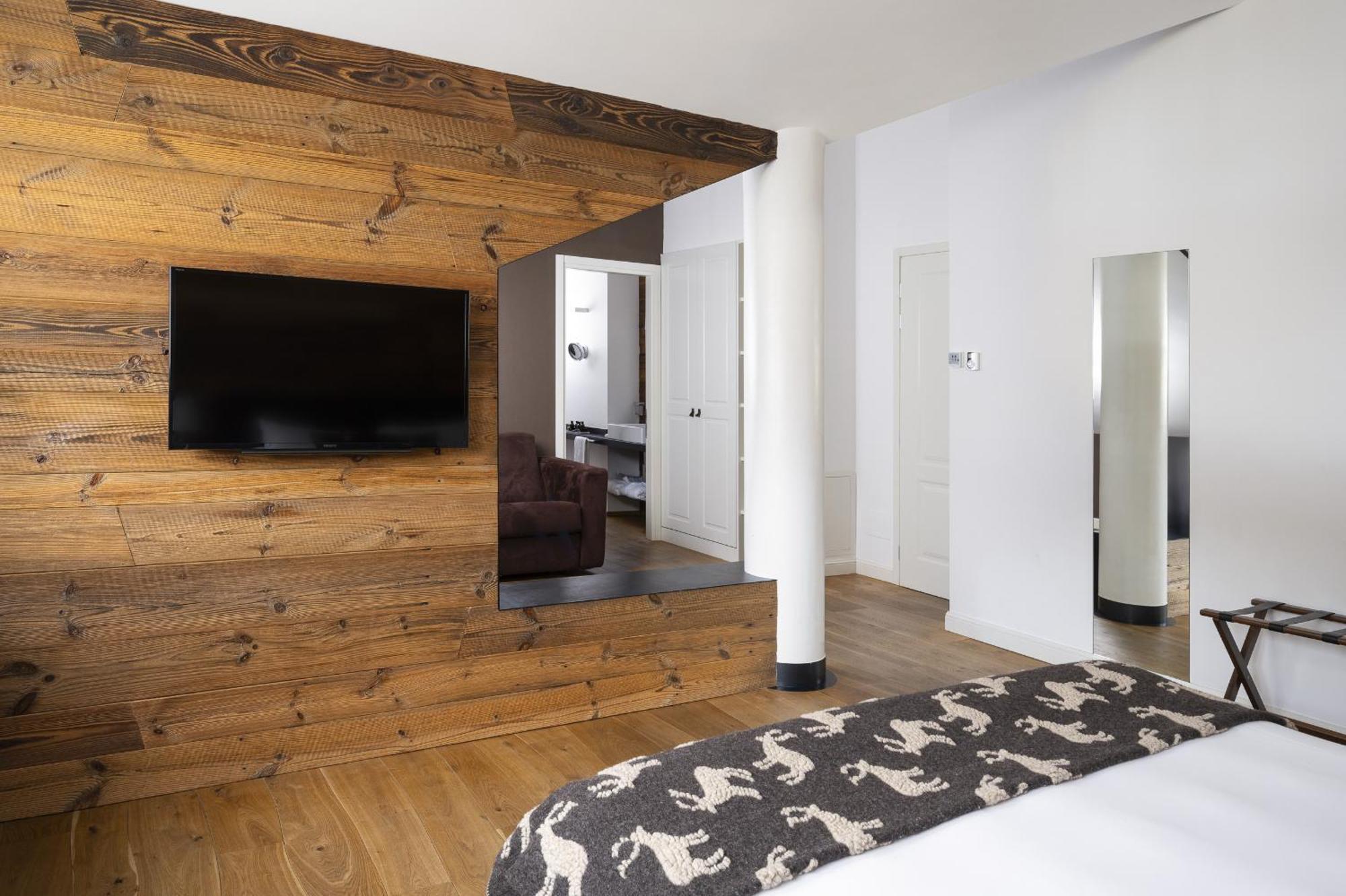 Montana Lodge & Spa, By R Collection Hotels La Thuile Exterior photo